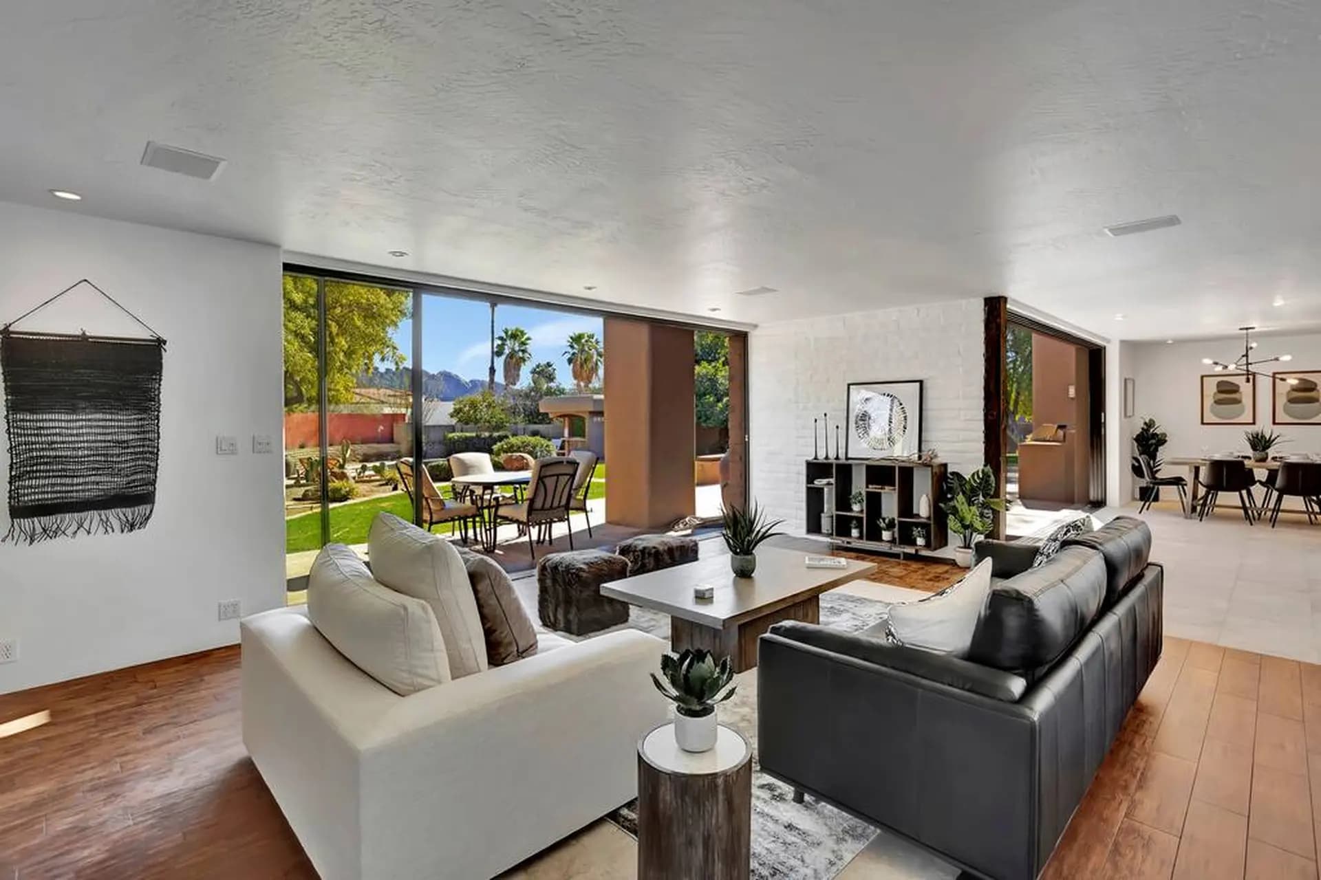 My Desert Vacation Escape: Experiencing The Joshua Tree House In Paradise Valley | Vacation Rentals | Hotel Home Stays