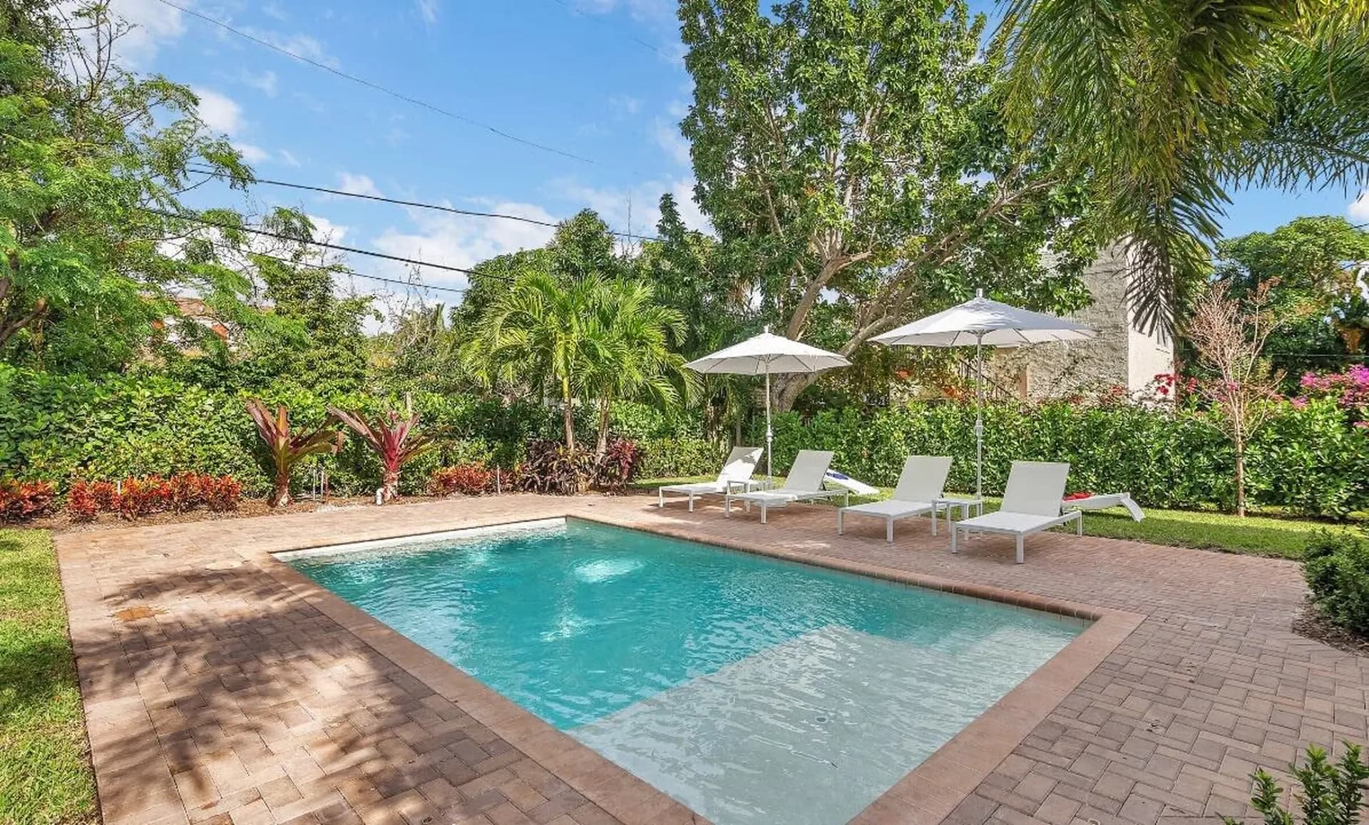 Luxury Vacation Homes in West Palm Beach: Your Ultimate Winter 2025 Escape Guide